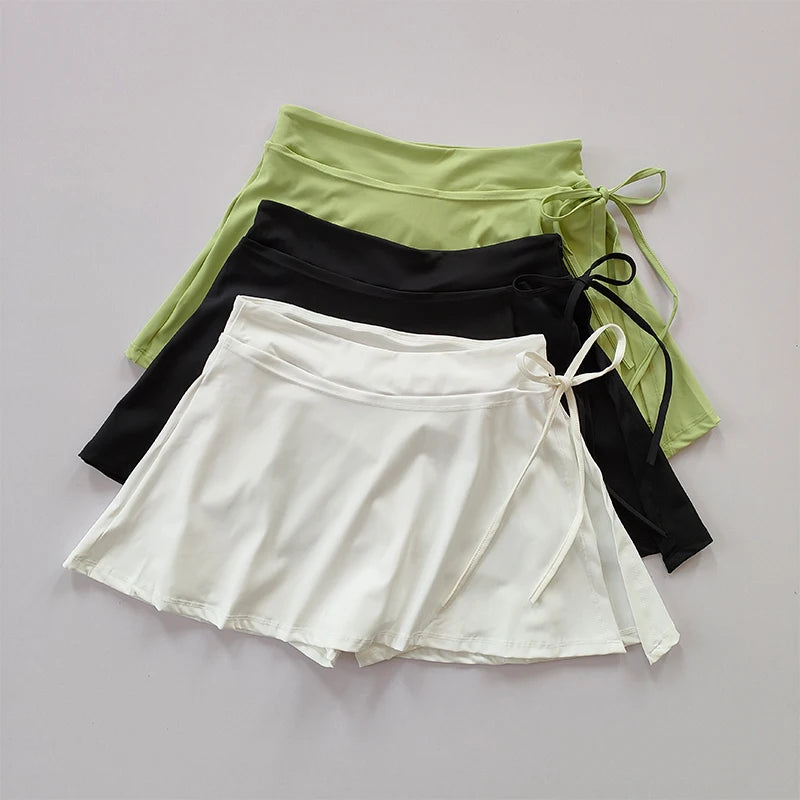 Sports Yoga Skirt with Pocket and Side Split for Active Women