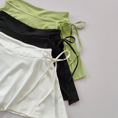 Sports Yoga Skirt with Pocket and Side Split for Active Women